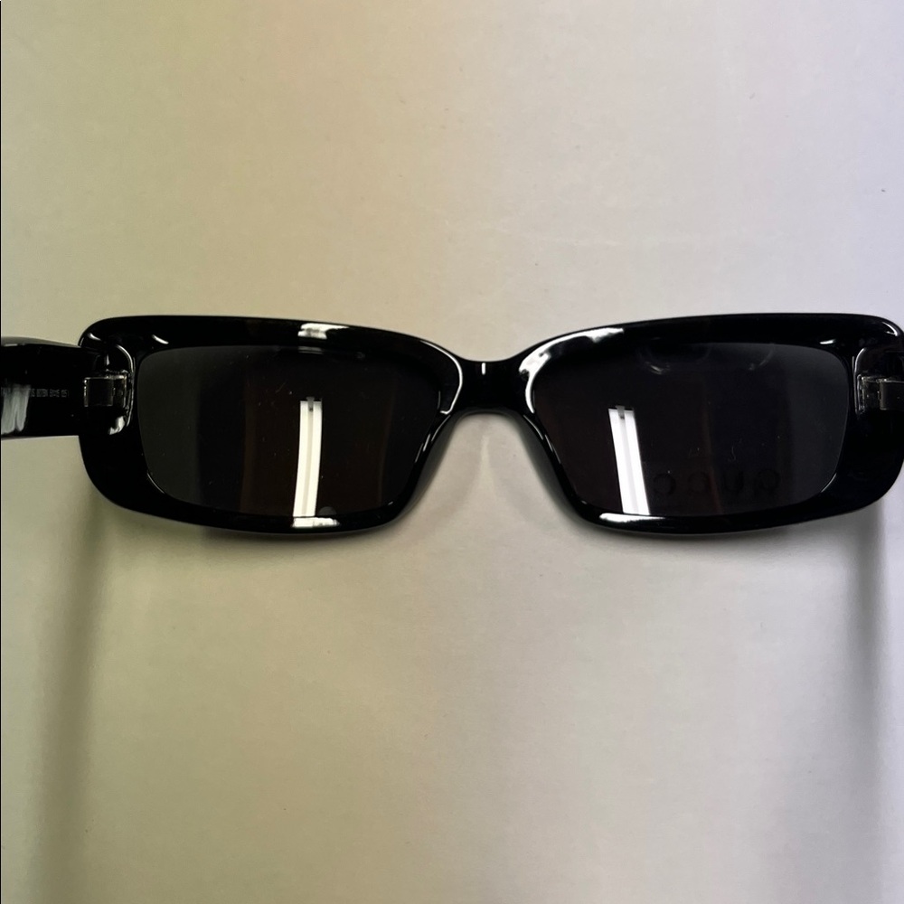 Gucci Black Rectangular Sunglasses - image 6